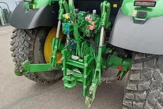 John Deere 6115 RC, 85 kW, дизель, автомат