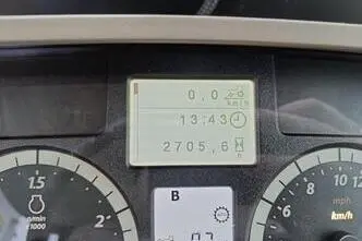 John Deere 6115 RC, 85 kW, дизель, автомат
