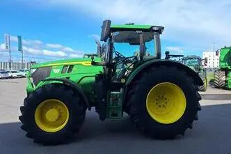 John Deere 6R 155, 114 kW, дизель, автомат