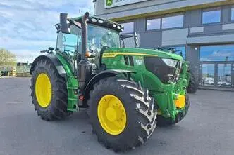 John Deere 6R 155, 114 kW, дизель, автомат