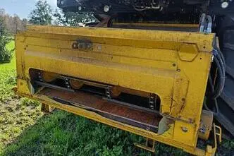 New Holland CX 8.90, 8.7, 308 kW, дизель, передний привод
