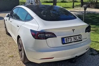 Tesla Model 3, 366 kW, elekter, automaat, nelikvedu