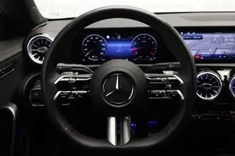 Mercedes-Benz CLA 180, 1.3, 100 kW, hübriid, automaat, esivedu