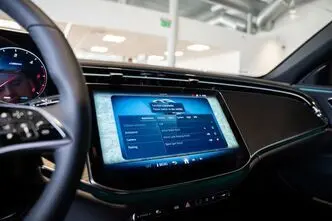 Mercedes-Benz E 220, 2.0, 145 kW, hübriid, automaat, nelikvedu
