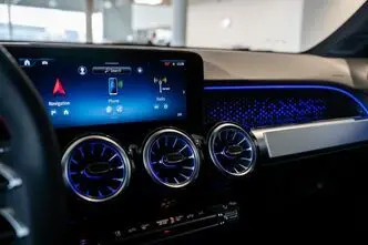 Mercedes-Benz GLB 200, 2.0, 110 kW, hybrid, automatic, four-wheel drive