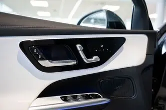 Mercedes-Benz GLC 200, 2.0, 150 kW, hübriid, automaat, nelikvedu