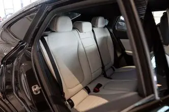 Mercedes-Benz GLC 200, 2.0, 150 kW, hübriid, automaat, nelikvedu