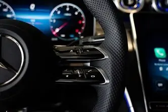 Mercedes-Benz GLC 220, 2.0, 145 kW, hybrid, automatic, four-wheel drive