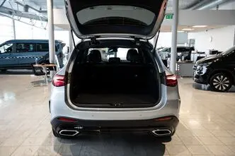 Mercedes-Benz GLC 220, 2.0, 145 kW, hybrid, automatic, four-wheel drive