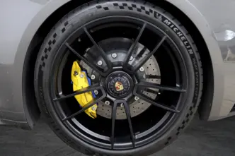 Porsche 911, 3.0, 353 kW, bensiin, automaat, nelikvedu