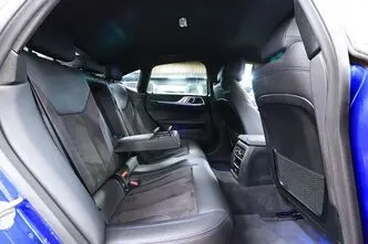 BMW i4, 125 kW, elekter, automaat, nelikvedu