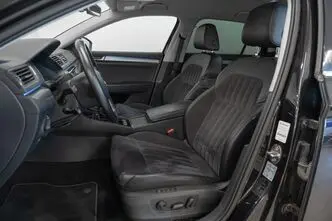 Škoda Superb, 1.8, 132 kW, bensiin, automaat, esivedu