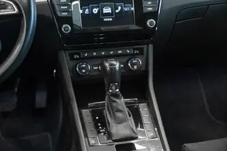Škoda Superb, 1.8, 132 kW, bensiin, automaat, esivedu