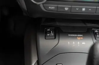 Toyota Avensis, 2.0, 110 kW, bensiin, automaat, esivedu