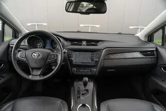 Toyota Avensis, 2.0, 110 kW, bensiin, automaat, esivedu