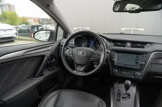 Toyota Avensis, 2.0, 110 kW, bensiin, automaat, esivedu
