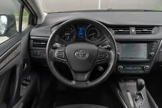 Toyota Avensis, 2.0, 110 kW, bensiin, automaat, esivedu