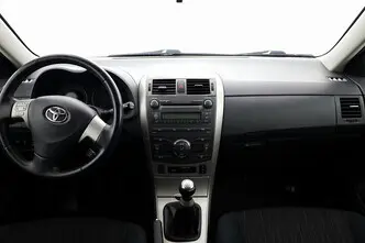 Toyota Corolla, 1.6, 91 kW, бензин, механическая, передний привод