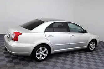 Toyota Avensis, 2.2, 110 kW, дизель, механическая, передний привод