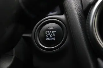 Mazda 2, 1.5, 66 kW, гибрид, механическая, передний привод