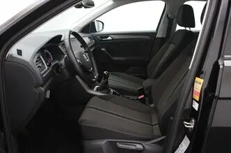 Volkswagen T-Roc, 1.5, 110 kW, бензин, механическая, передний привод