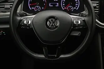 Volkswagen T-Roc, 1.5, 110 kW, бензин, механическая, передний привод