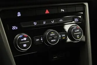 Volkswagen T-Roc, 1.5, 110 kW, бензин, механическая, передний привод