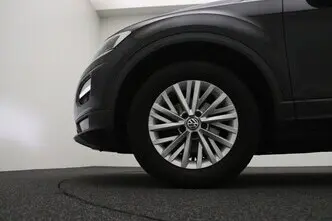 Volkswagen T-Roc, 1.5, 110 kW, бензин, механическая, передний привод