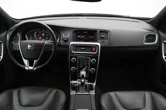 Volvo V60, 2.4, 162 kW, подключаемый гибрид, автомат, полный привод