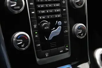 Volvo V60, 2.4, 162 kW, подключаемый гибрид, автомат, полный привод