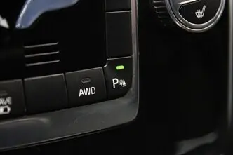 Volvo V60, 2.4, 162 kW, подключаемый гибрид, автомат, полный привод