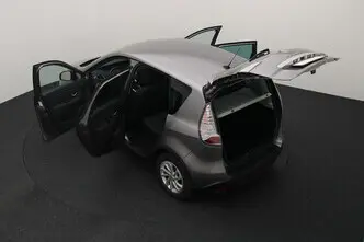 Renault Megane, 1.2, 85 kW, бензин, механическая, задний привод