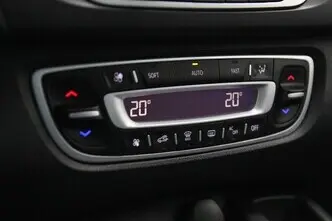 Renault Megane, 1.2, 85 kW, бензин, механическая, задний привод