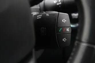 Renault Megane, 1.2, 85 kW, бензин, механическая, задний привод