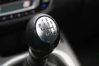 Renault Megane, 1.2, 85 kW, бензин, механическая, задний привод