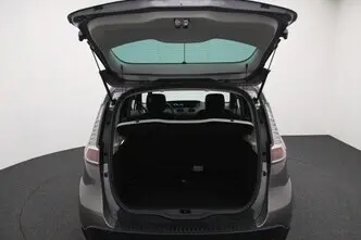 Renault Megane, 1.2, 85 kW, бензин, механическая, задний привод