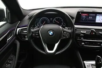 BMW 520, 2.0, 140 kW, дизель, автомат, задний привод