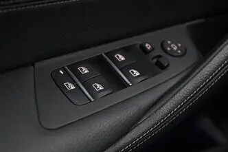 BMW 520, 2.0, 140 kW, дизель, автомат, задний привод