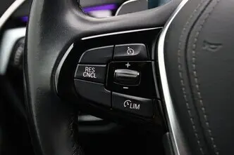 BMW 520, 2.0, 140 kW, дизель, автомат, задний привод