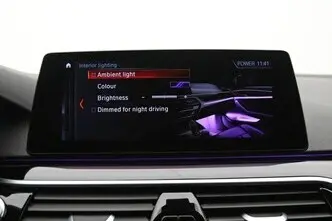 BMW 520, 2.0, 140 kW, дизель, автомат, задний привод