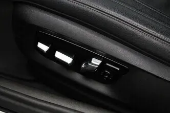 BMW 520, 2.0, 140 kW, дизель, автомат, задний привод