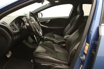 Volvo V40, 2.0, 110 kW, дизель, автомат, передний привод