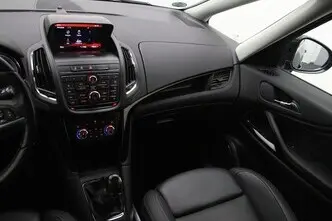 Opel Zafira, 1.6, 100 kW, дизель, механическая, передний привод