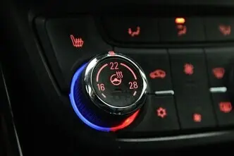 Opel Zafira, 1.6, 100 kW, дизель, механическая, передний привод