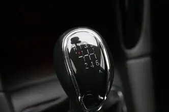 Opel Zafira, 1.6, 100 kW, дизель, механическая, передний привод