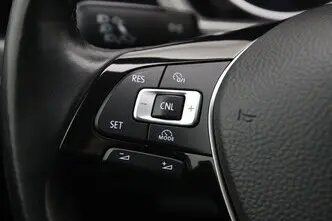 Volkswagen Touran, 1.6, 85 kW, дизель, механическая, передний привод