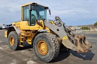 Volvo L90F, 128 kW, дизель