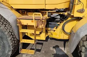Volvo L90F, 128 kW, дизель