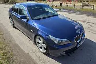 BMW 545, 4.4, 245 kW, bensiin, poolautomaat, tagavedu