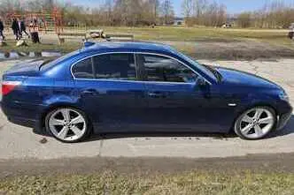 BMW 545, 4.4, 245 kW, bensiin, poolautomaat, tagavedu